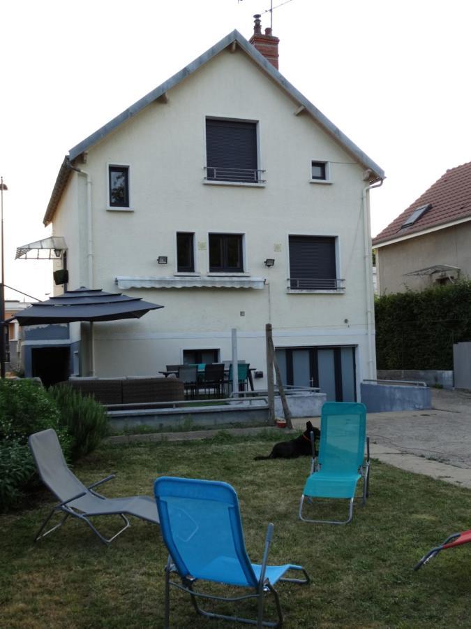 Appartementy Coco Guilbeau Μπουρζ Εξωτερικό φωτογραφία